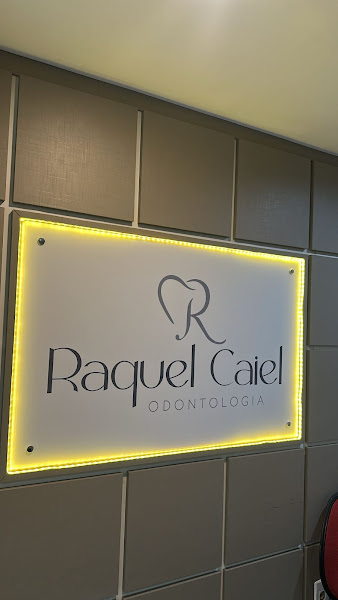 Foto 2 de Clínica Caíel Odontologia - Raquel Caíel