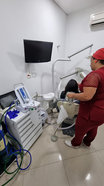 Foto 2 de Clínica CAMORI - Odontologia Personalizada | Responsável Dra. Caroline Morais