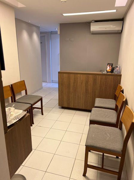 Foto 2 de Clínica Comissoli – Implantes - Invisalign e Estética Dental