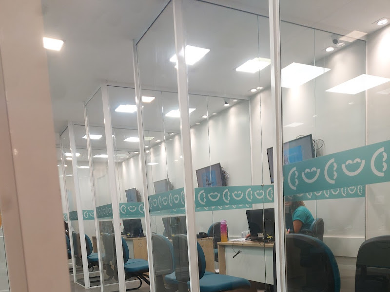 Foto 6 de Clínica Crescer e Sorrir Odontologia e Pediatria | Dentista | Implante Dentário | Centro | Nova Iguaçu - RJ