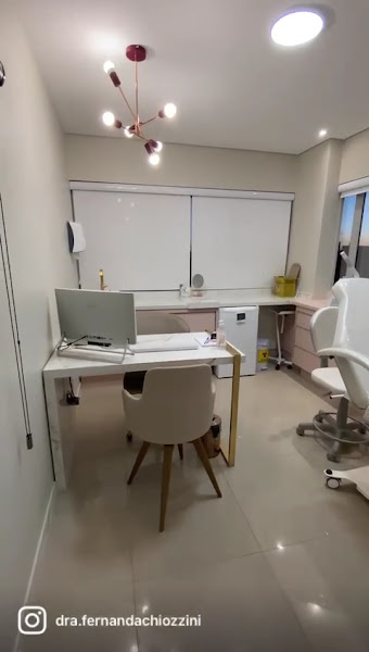 Foto 3 de Clínica de Estética Drª Fernanda Chiozzini • Harmonização Facial e Corporal