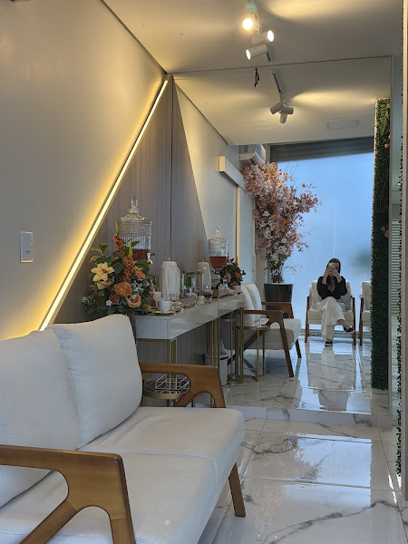 Foto 3 de Clínica de Estética Hollywood | Harmonização Facial e Corporal