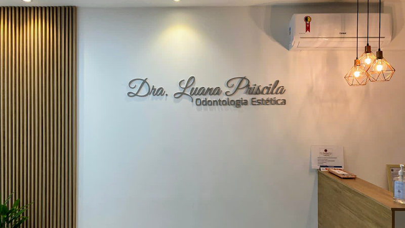Foto 2 de Clínica de Odontologia Estética • Dra. Luana Priscila Pereira