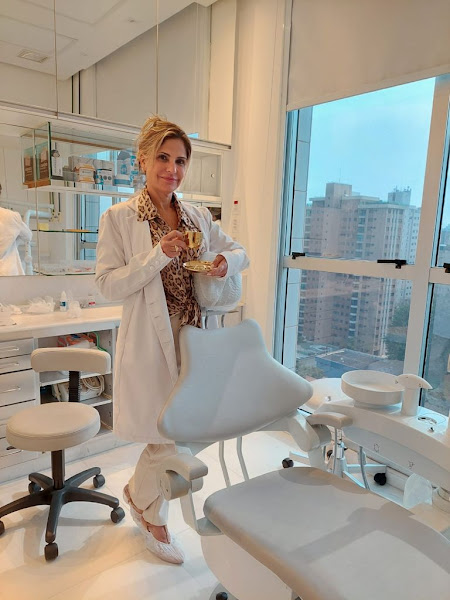 Foto 3 de Clínica de Odontologia Estética e Harmonização Orofacial Dra.Ana Beatriz Moreira