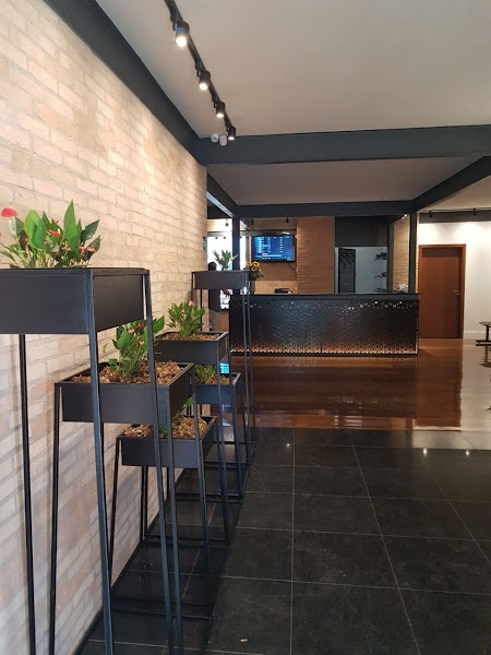 Foto 2 de Clinica de olhos Vivendo - Marlon Moraes Ibrahim - Oftalmologista Unimed Franca e convênios - Cirurgia ocular