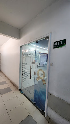 Foto 2 de Clínica Dental Plus