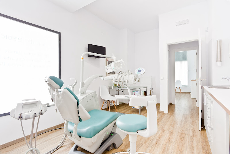 Foto 2 de Clínica Dental Salvador García