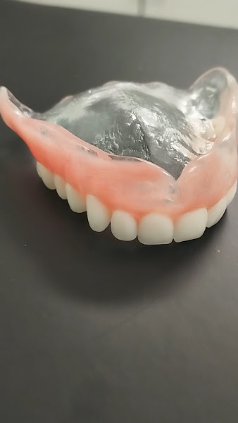 Foto 3 de Clinica Dentalle Odontologia Avançada Botucatu