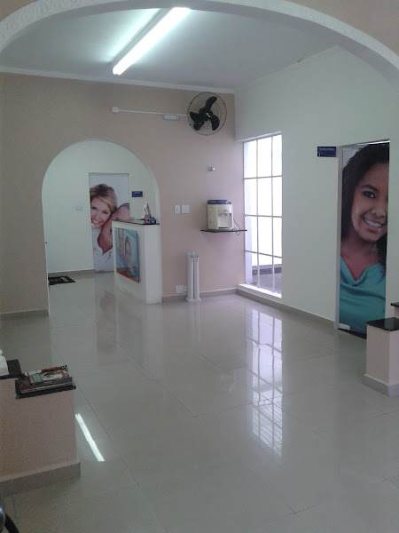 Foto 2 de Clínica Dentária