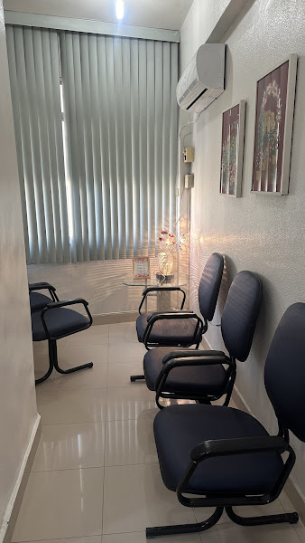 Foto 2 de Clinica Dentária - Dr. Edivaldo Lobo e Dra. Magnolia Lobo