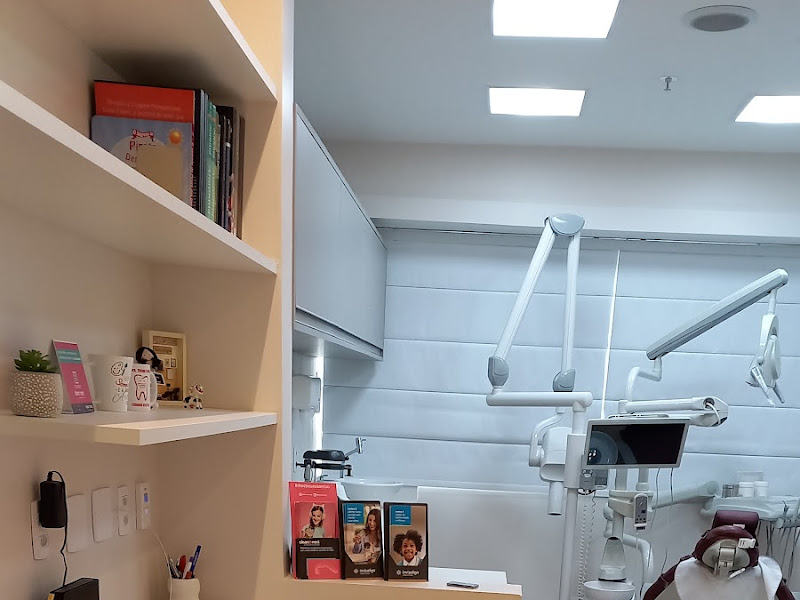 Foto 6 de Clínica Dentária Dra Priscila Ferreira Afonso de Sousa