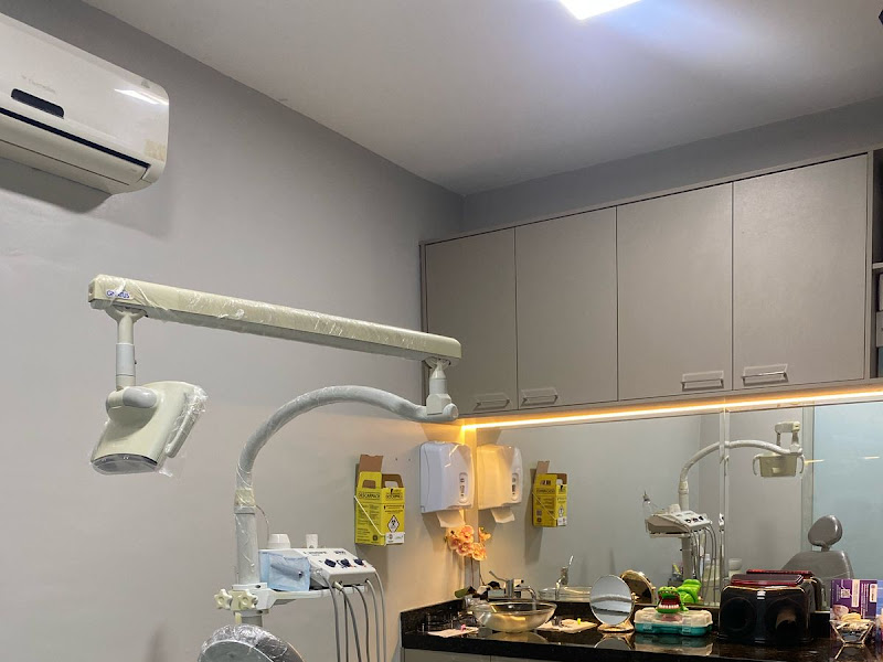 Foto 2 de Clínica Dentária