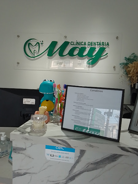 Foto 3 de Clínica Dentária May