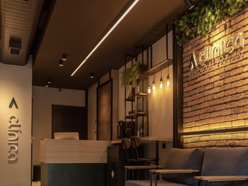 Foto 6 de Clínica Dentária Monica Soares