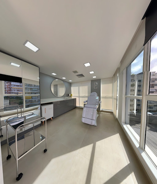 Foto 3 de Clínica Deyse Calazans Estética Avançada