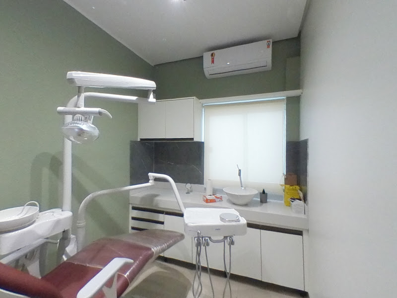 Foto 7 de Clínica Disfunção ATM e Dor Orofacial (DTM) - Dra. Nívea Santos Miranda