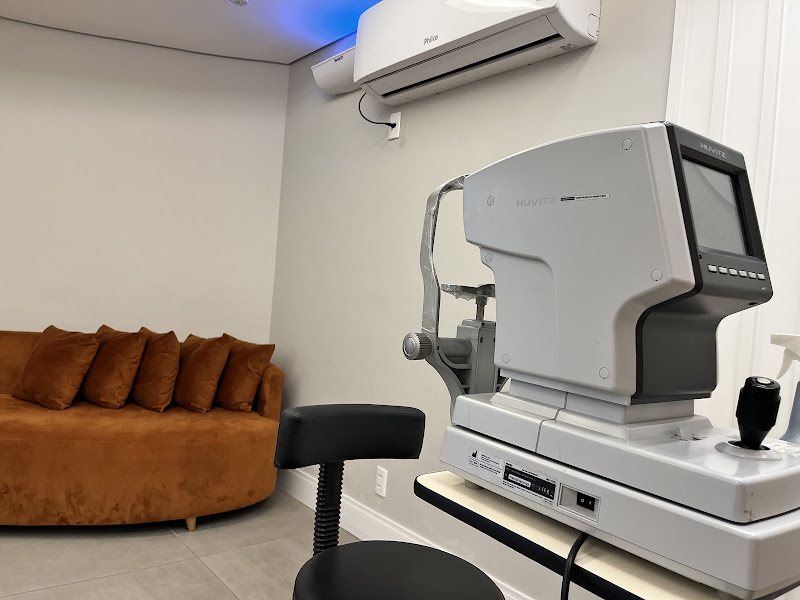 Foto 4 de Clinica Dr. Aldemir Carneiro - Oftalmologia e Odontologia