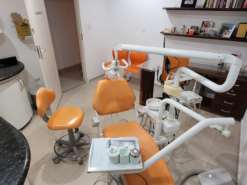 Foto 7 de Clínica Dr. Heliton - Dentista em Itaquera
