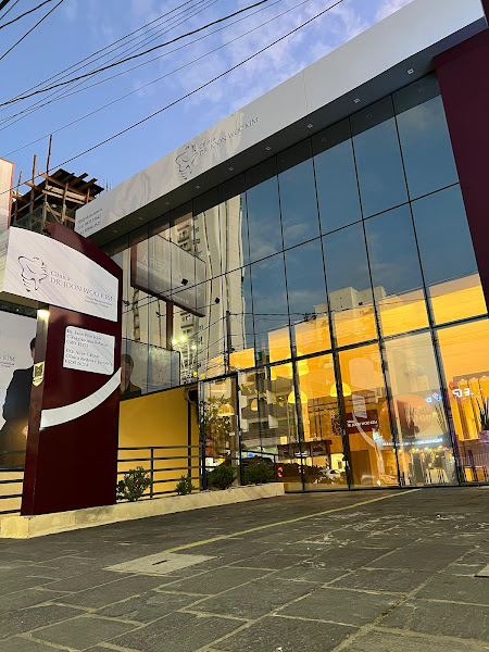 Foto 3 de Clínica Dr. Joon Woo Kim