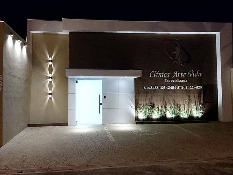 Foto 8 de Clínica Dr Luiz Augusto Pioto - Implantes dentários em Marília