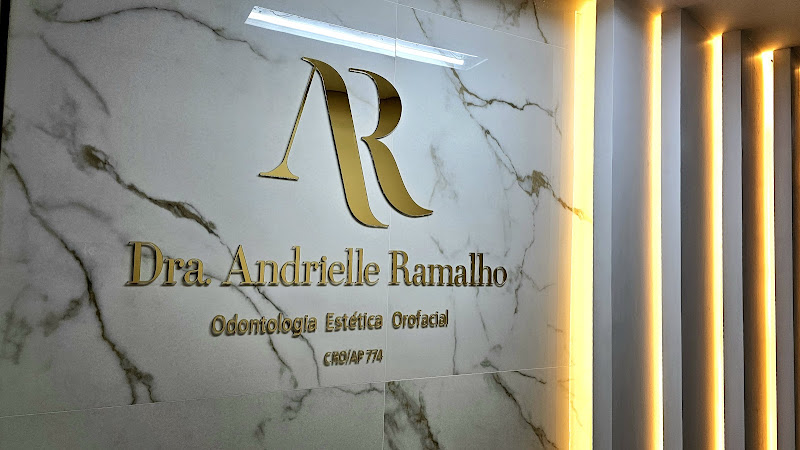 Foto 2 de Clínica Dra Andrielle Ramalho | Odontologia Estética Orofacial e Medicina Capilar