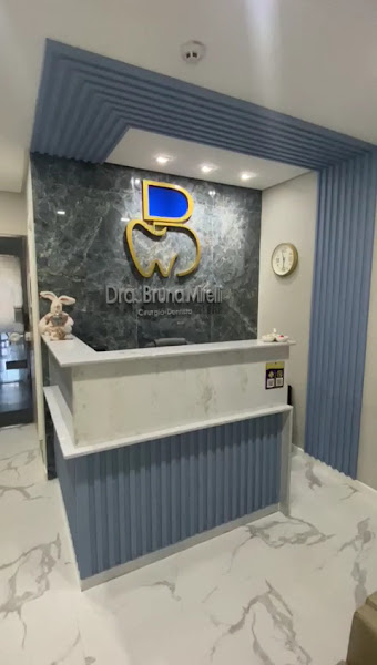 Foto 3 de Clínica Dra. Bruna Mirelli | Dentista | Implantes e Odontologia de Excelência em Jaboatão do Guararapes - PE
