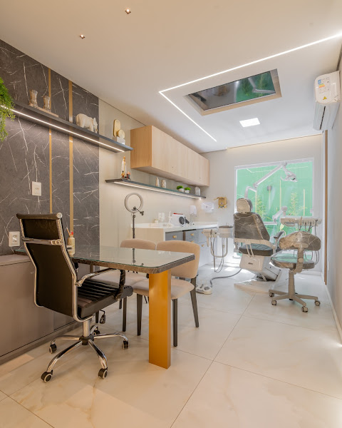 Foto 2 de Clínica Dra. Lorena Lopes Gomes | Cirurgiã-Dentista