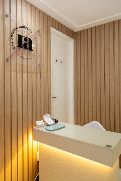 Foto 3 de Clínica Dra Roberta Andrade- Harmonização Facial e Estética