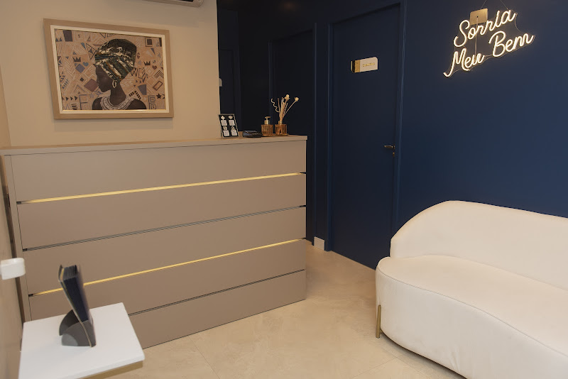 Foto 4 de Clínica Dra. Tamires Stella - Checkup/ Limpeza/ Especialidades