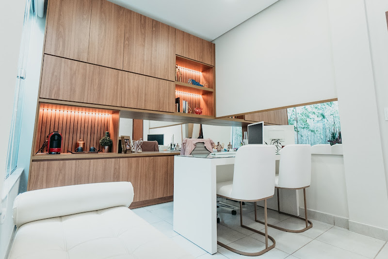 Foto 2 de CLÍNICA ESCUTAR| Aparelhos Auditivos | Exames | Terapias fonoaudiológicas | Fonoaudiologia em Teófilo Otoni - MG