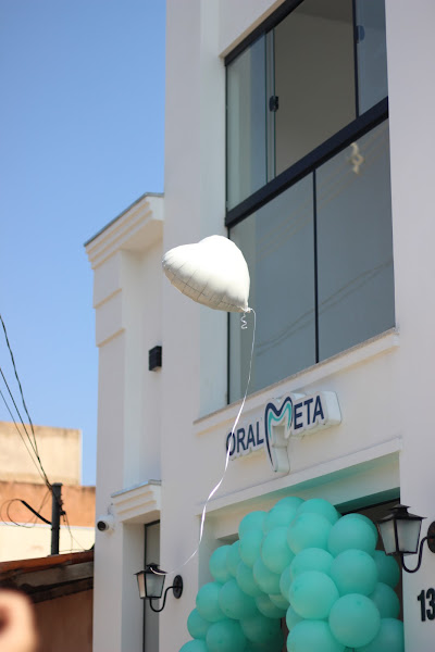 Foto 3 de Clínica Especializada Oral Meta