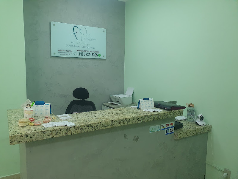 Foto 3 de Clínica Fávero Odontologia - Dr. Fábio Fávero
