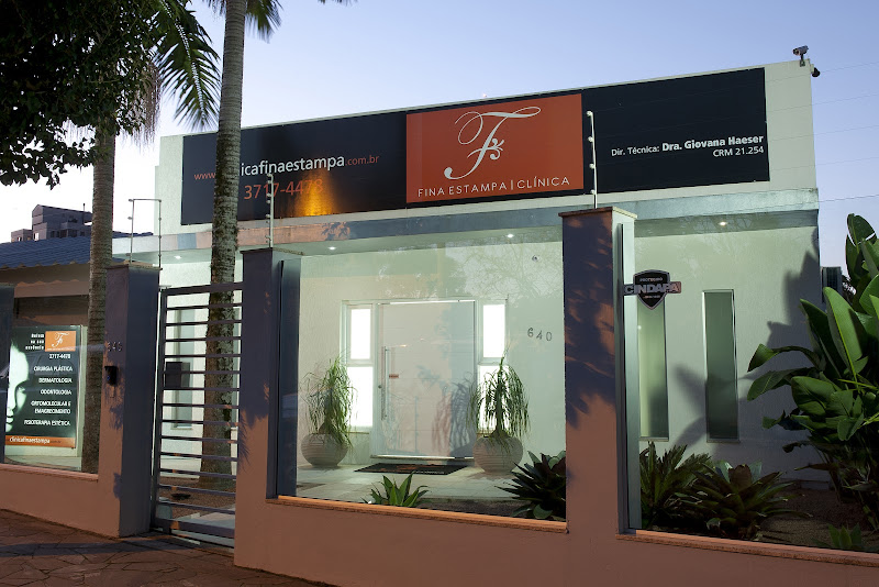 Foto 2 de Clínica Fina Estampa - Cirurgia Plástica - Dermatologia - Nutrição - Dermato Funcional