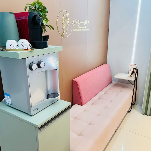 Foto 2 de Clínica Florescer Belvedere - Botox - Preenchimento Facial - Harmonização e Odontologia