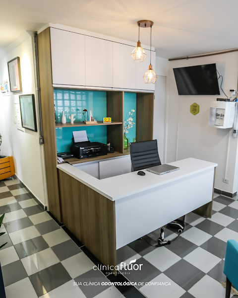Foto 3 de Clínica Flúor