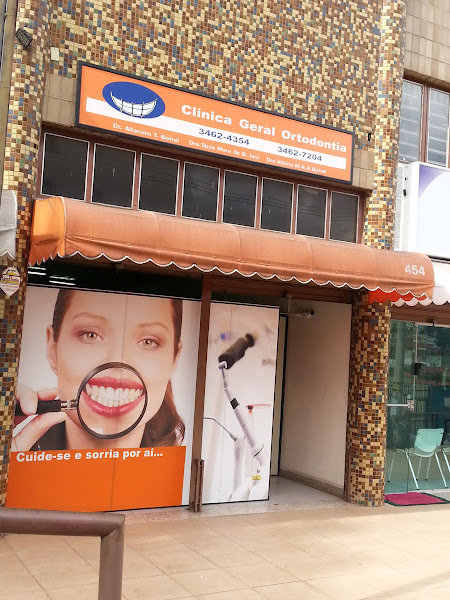 Foto 2 de Clínica Geral Ortodontia