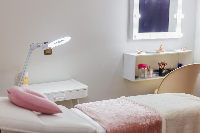 Foto 2 de Clínica Gold - Estética Facial e Corporal em Varginha MG - Pós Parto e Criolipolise