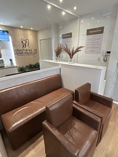 Foto 2 de Clínica Hiro - Dr. Aarão Thadeu e Dra. Rosane Batista - Dentista