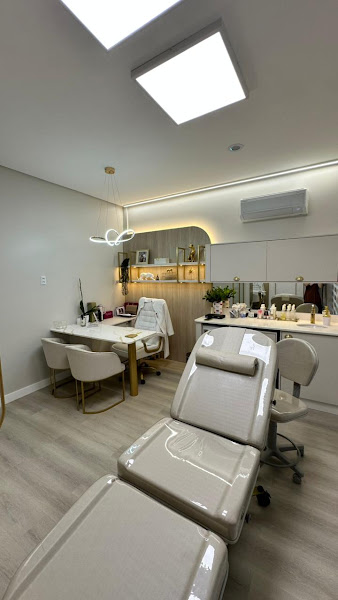 Foto 3 de Clínica Irradie | Implantes dentários em Criciúma | Harmonização facial em Criciúma