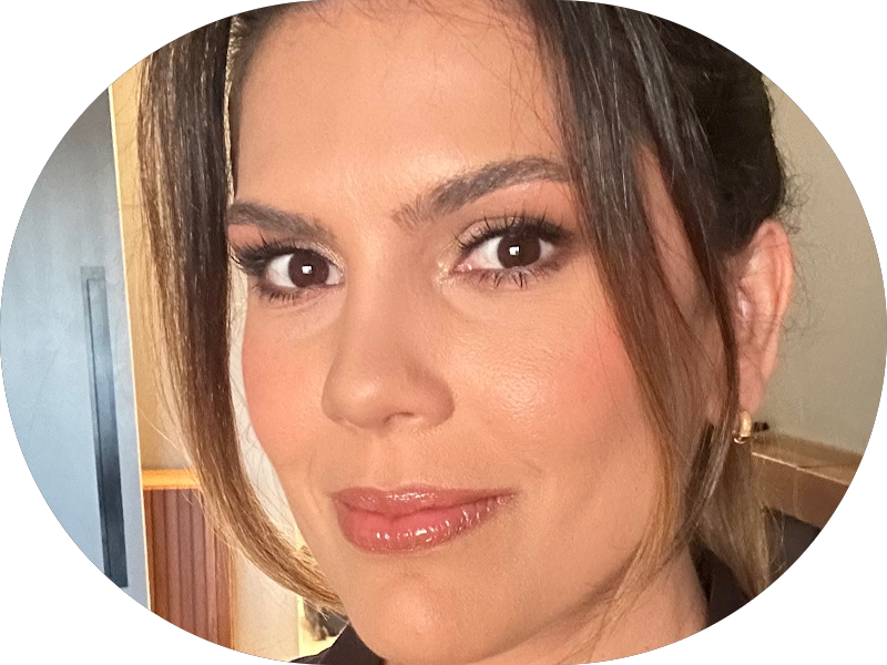 Foto 7 de Clínica Juliana Guedes - Facetas de Resina, Lente de Contato Dental e Clareamento | Dentista em Natal RN