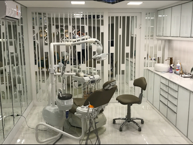 Foto 6 de Clínica Kwan - Odontologia e Estética Orofacial - Água Verde, Curitiba