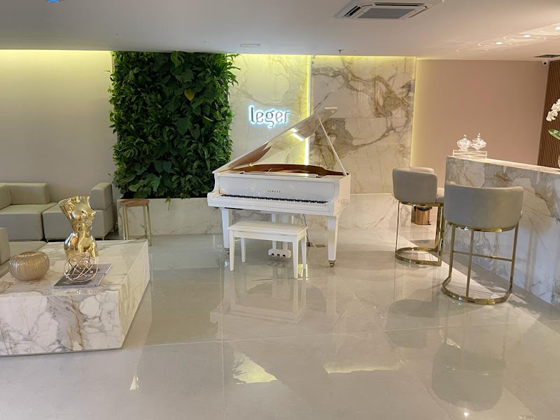 Foto 2 de Clínica Leger RJ - Referência no Tratamento da Celulite e Harmonização Glútea.