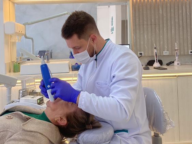 Foto 2 de Clinica Lisboa - Odontologia e Exame de visão