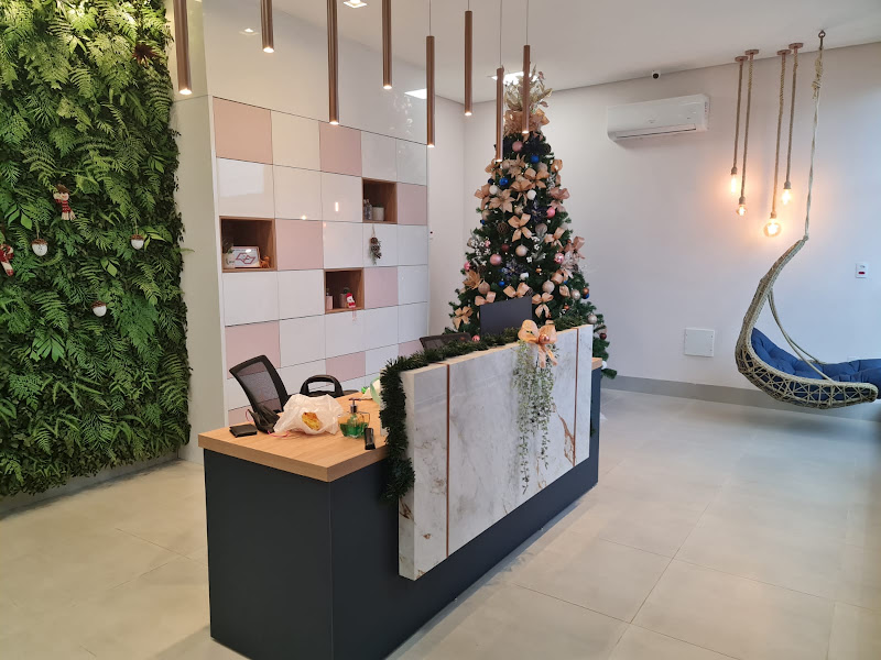 Foto 2 de Clínica Lórien - Odontologia, Harmonização Facial, Implantes e Lentes de Contato Dental - Mogi Guaçu/SP