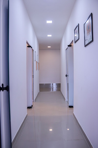 Foto 3 de CLÍNICA MATRIZ