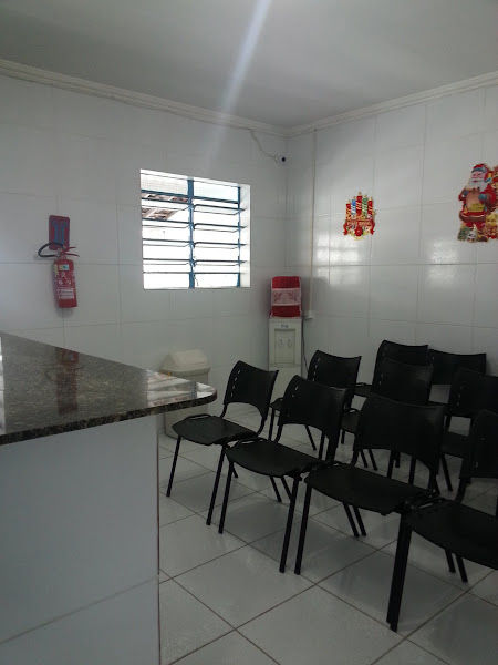 Foto 3 de Clínica Med e Odont Laurineide Albuquerque Cemola-AquitemPE