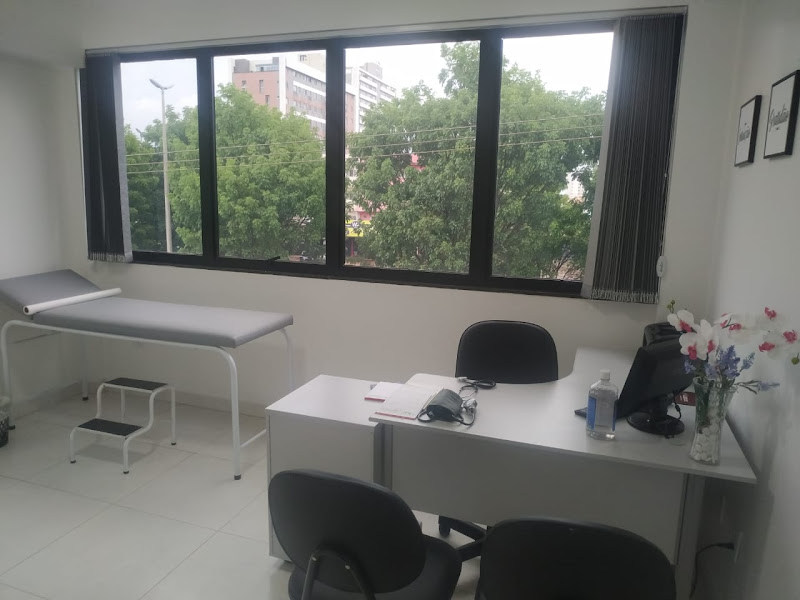 Foto 3 de Clínica Multi Médici