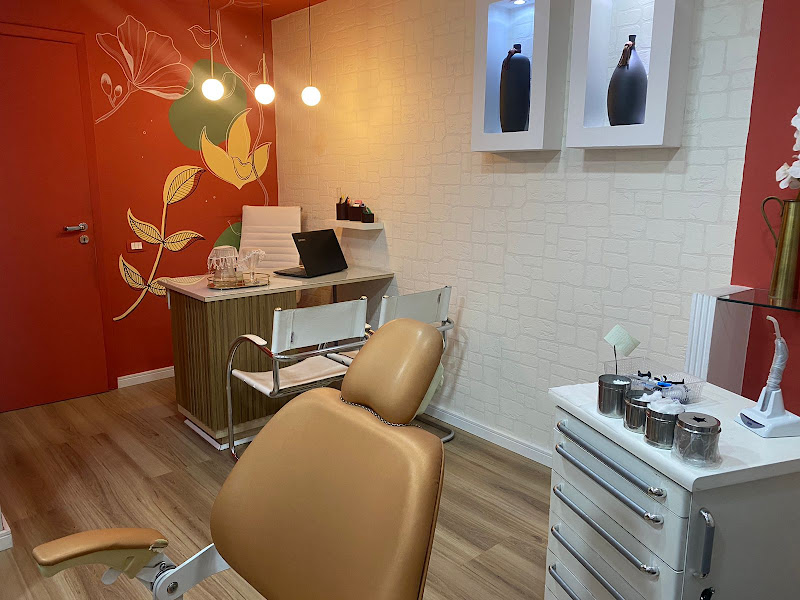 Foto 4 de Clinica My Way Odontologia - Emergência Odontológica 24 Horas - Tijuca