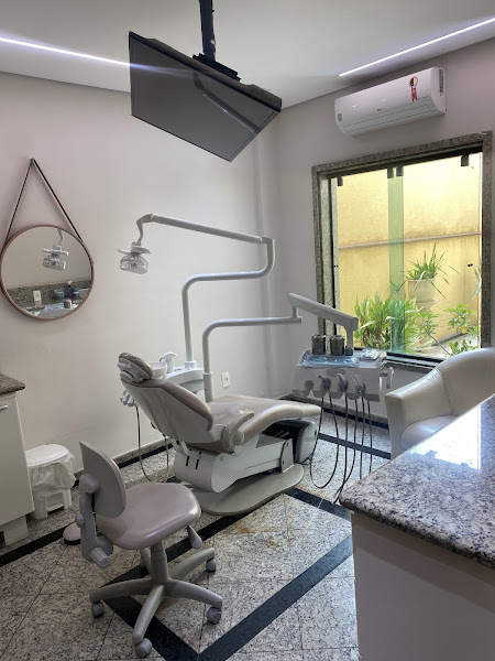 Foto 3 de Clinica Nantes Dentistas 24 hs