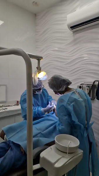 Foto 4 de Clínica Nova Perolla Odontologia - Implante Dentário | Lentes de Contato | Dentista Penha